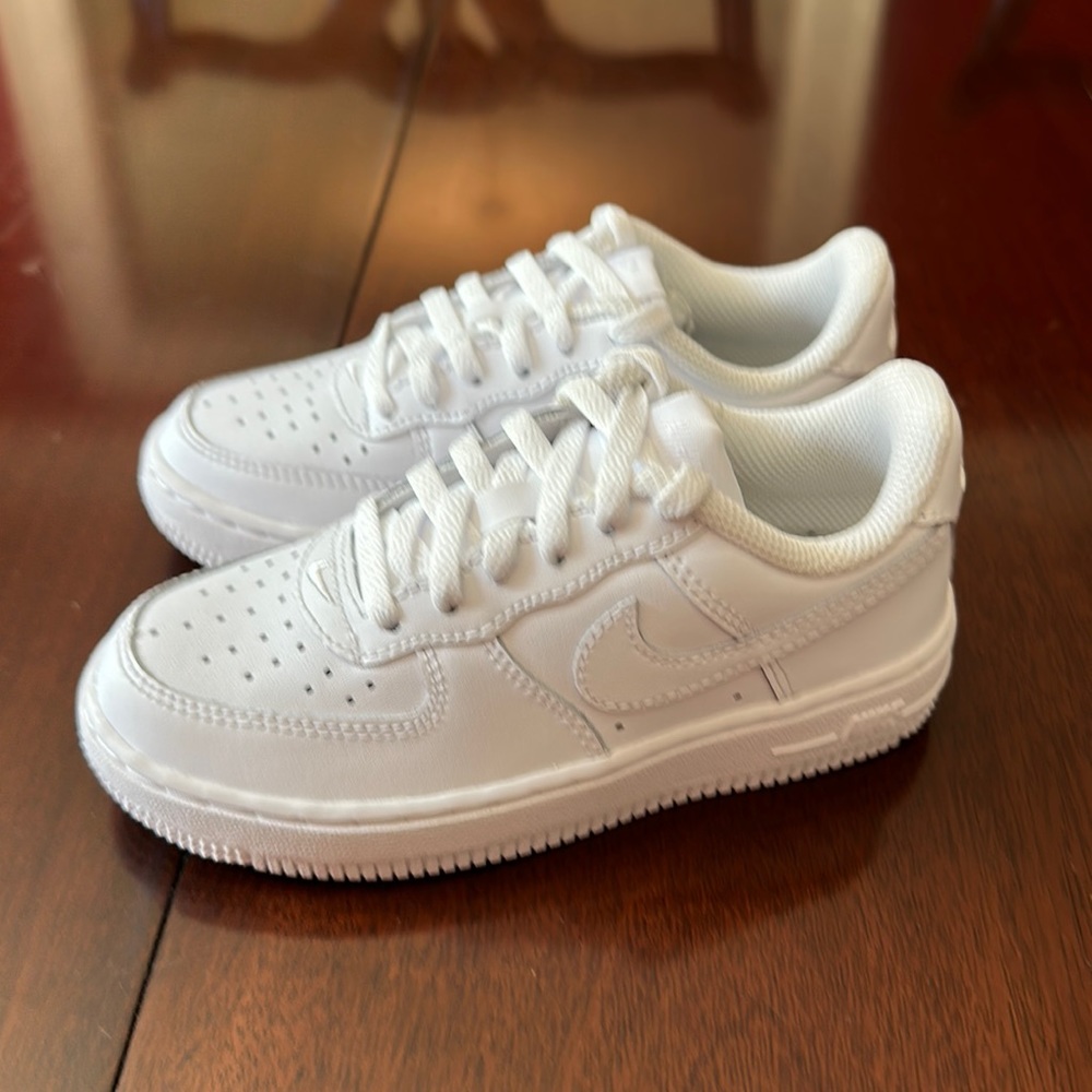 New Toddler 10.5 Nike Air Max